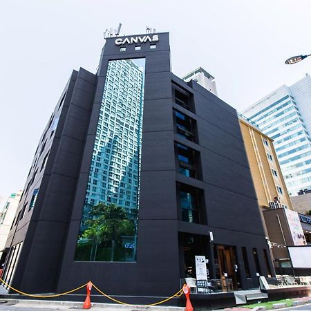 Canvas Black Guesthouse Μπουσάν Εξωτερικό φωτογραφία