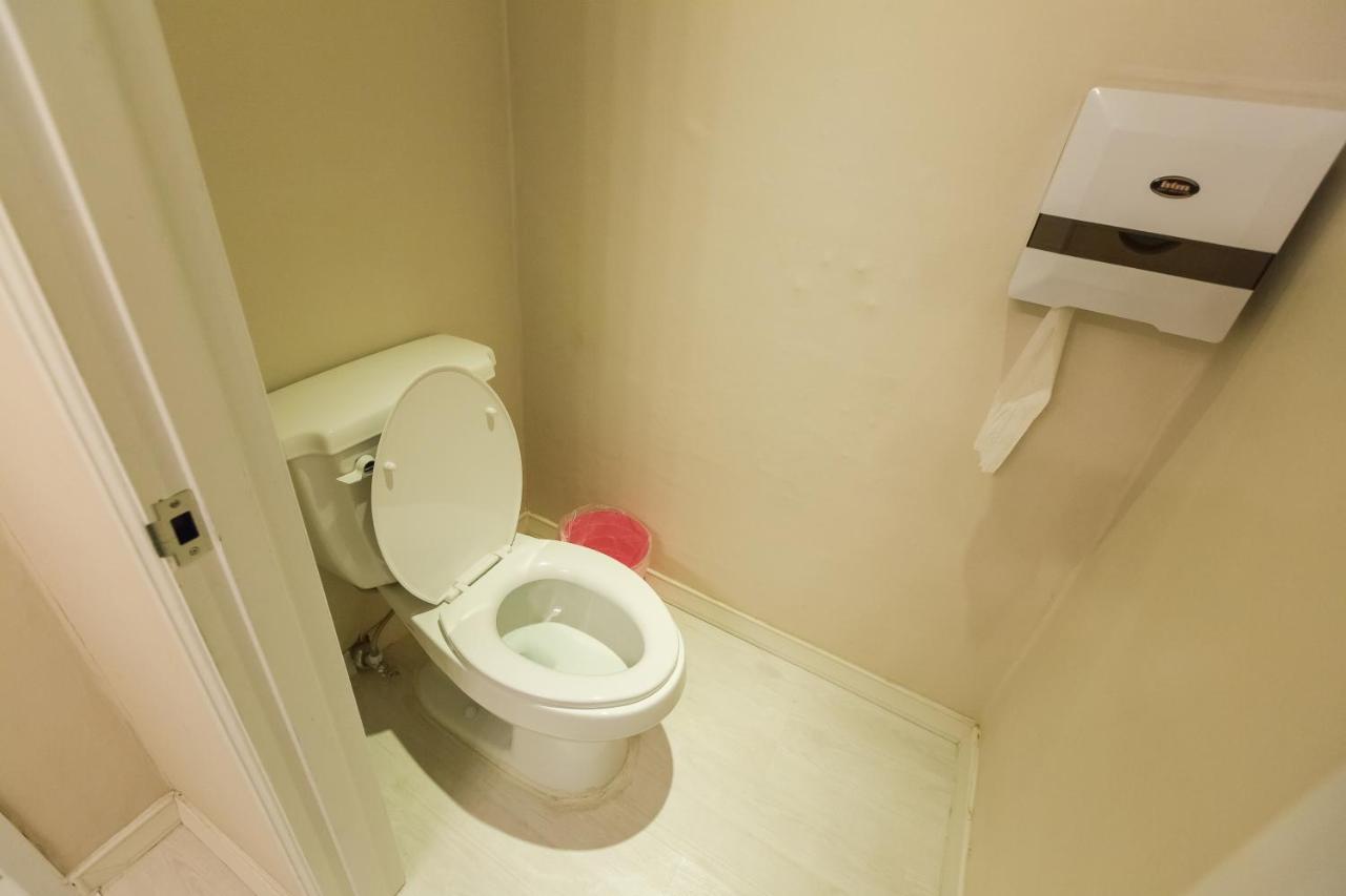 Canvas Black Guesthouse Μπουσάν Εξωτερικό φωτογραφία